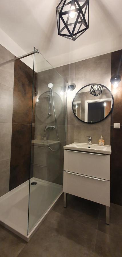 Apartament Kazart.Pl 5 Centurm/Plac Unii กดิเนีย ภายนอก รูปภาพ